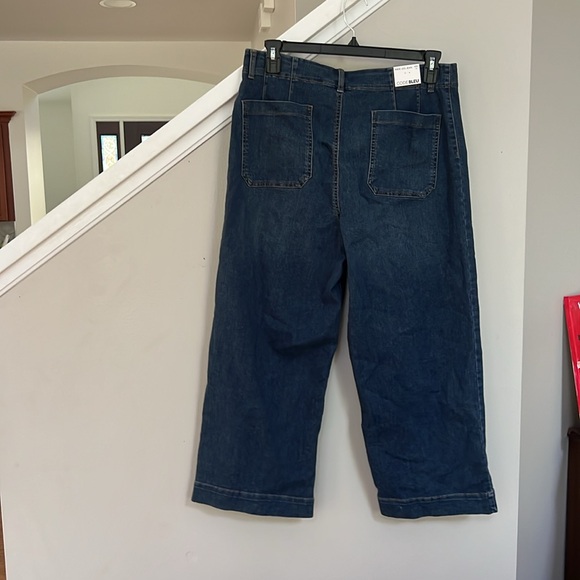 Code Bleu Plus Size Stretch Denim Wide-Leg Cropped Jeans - Picture 5 of 13
